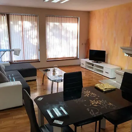 Avrora 1 * Burgas City